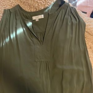 loft sleeveless army green blouse